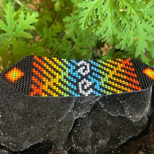Handgemachtes kolumbianisches Perlenarmband