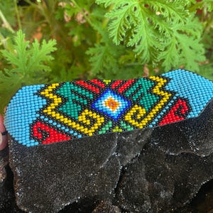 Handgemachtes kolumbianisches Perlenarmband