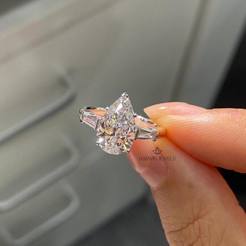 Pear Cut Moissanite Engagement Ring, Tapered Baguette Side Stones - Etsy