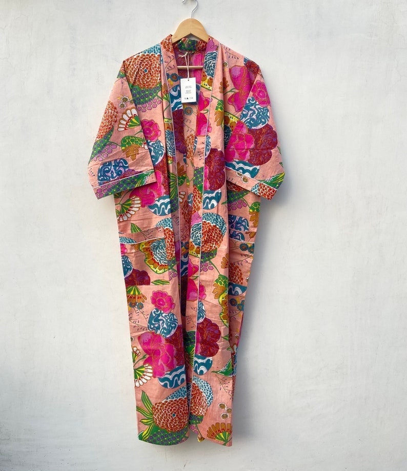 Tropical Print robes, bridesmaid kimono robe, floral kimono, bridal kimono, Indian floral gown, Indian floral robe, printed organic