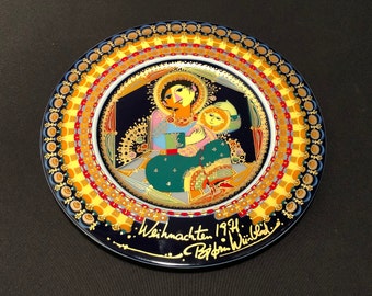 1971 - Mary with child - Bjorn Wiinblad - Christmas Wall Plaque - Rosenthal - Danish Design Mid Century Modern