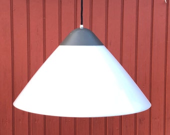 Hans Wegner Opala midi hanglamp voor Louis Poulsen