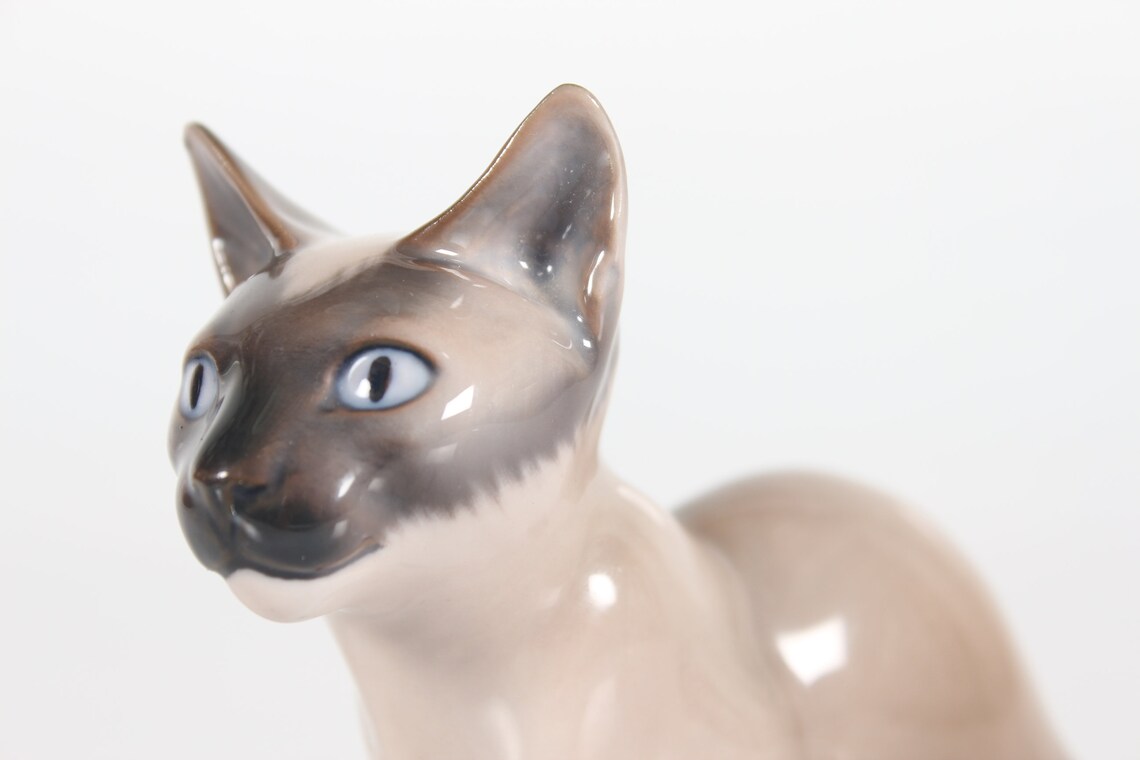 Royal Copenhagen Siamese Cat Figurine no. 2308 | Etsy