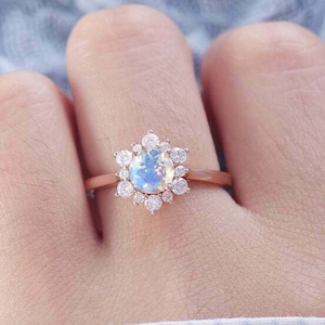 Rainbow Moonstone Ring / 14K Yellow Gold Overly sterling silver Moonstone Ring / Moonstone Ring,Engagement Ring / Bridal Ring / Promise Ring