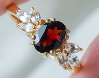 Anillo de granate rojo, anillo de compromiso de granate ovalado, anillo de gema roja, piedra natal de enero, anillo de boda, anillo de aniversario