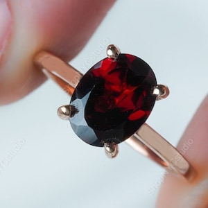 Solitaire Garnet Ring, 14K Solid Yellow Gold Garnet Ring, Natural Garnet Ring, Oval Cut, Birthstone Ring, Ring For Her, Natural Garnet Ring