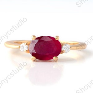 Ruby Ring / Ruby Engagement Ring / Ruby Solitaire Ring / Oval Ruby Ring / Ruby Ring for Women / 3 stone Ruby Ring / July birthstone ring