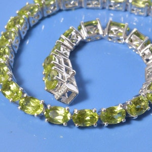Peridot Bracelet, Tennis Bracelet, Line Bracelet, Peridot Bracelet, Women Bracelet, Silver Bracelet, Peridot tennis Bracelet