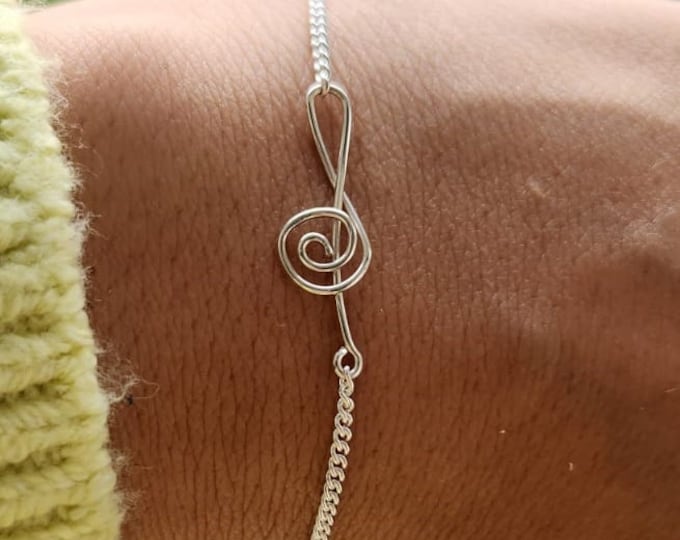 Musical notes Treble Clef bracelet. Bracelets for women with personalized greeting card. Birthday gifts. Ready to be gifted. ;)