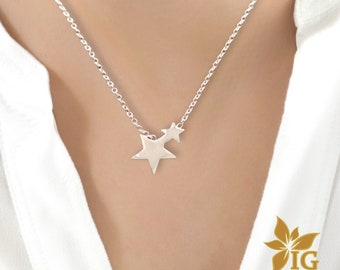 Collana con due stelle da donna, girocollo con ciondolo dolce e carino, biglietto di auguri personalizzato. Regalo per lei. Pronto per essere regalato. ;)