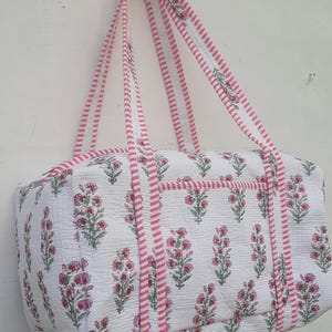 Handgemachte Große Gesteppte Weekender Reisetasche Duffle Bag für Frauen Gepäck Tasche Gesteppte Stoff Reisetasche Block Gedruckt Overnight Taschen Floral