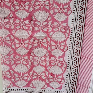 Bellissimo pareo da spiaggia color salmone scuro, pareo in cotone rosa, dupatta decorativa in cotone, pareo copricostume, scialli e sciarpe con stampa floreale.