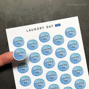 Laundry day 02 • Stickers for Laundry day on round watercolour background • Plan your washing in style! • bujostickers.com