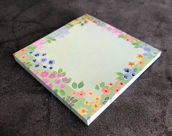 Green Sticky Notes with Pastel Flowers • Pretty stationery • soft watercolor florals • bujostickers.com 04