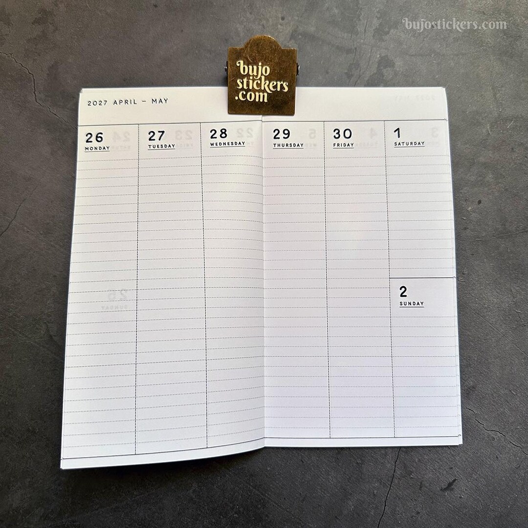 Traveler's Notebook Dated Weekly Calendar • Regular Size • Booklet ...