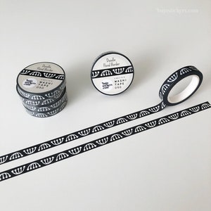 Washi Tape • Schwarze Doodle Floral Border • Weiße Doodle Blumen auf schwarz • Schmales dekoratives Masking Tape • 8 mm x 10 m • bujostickers.com 050