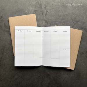 Traveler&#39;s Notebook • Weekly planner • B6 size • Vertical week on two pages • 6 months/27 weeks undated planner booklet insert