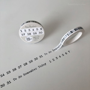 Datums Washi tape • Datum nummers 1-31 • Typewriter lettertype & Script lettertype • Planner masking tape • 7 mm x 10 m • bujostickers.com 045