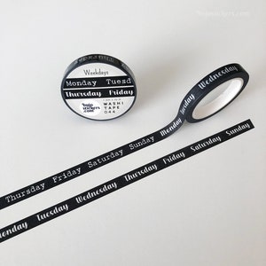 Wochentage Schwarzes Washi Tape • Schreibmaschine Schrift & Script Schrift in weiß auf schwarz • Planer Masking Tape • 7 mm x 10 m • bujostickers.com 044