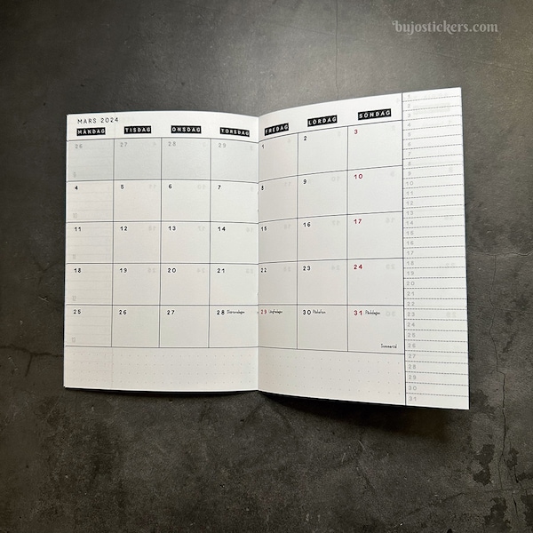 Svensk månadskalender 2024 Traveler's Notebook B6 size • Swedish dated monthly calendar refill • 20+ cover options, 3 paper choices.