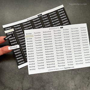 Fonte de máquina de escrever de adesivos de dias da semana. Escolha preto ou branco • Diário vintage, planejador, bujo, calendário, organizador • Bujostickers.com 40/40-B