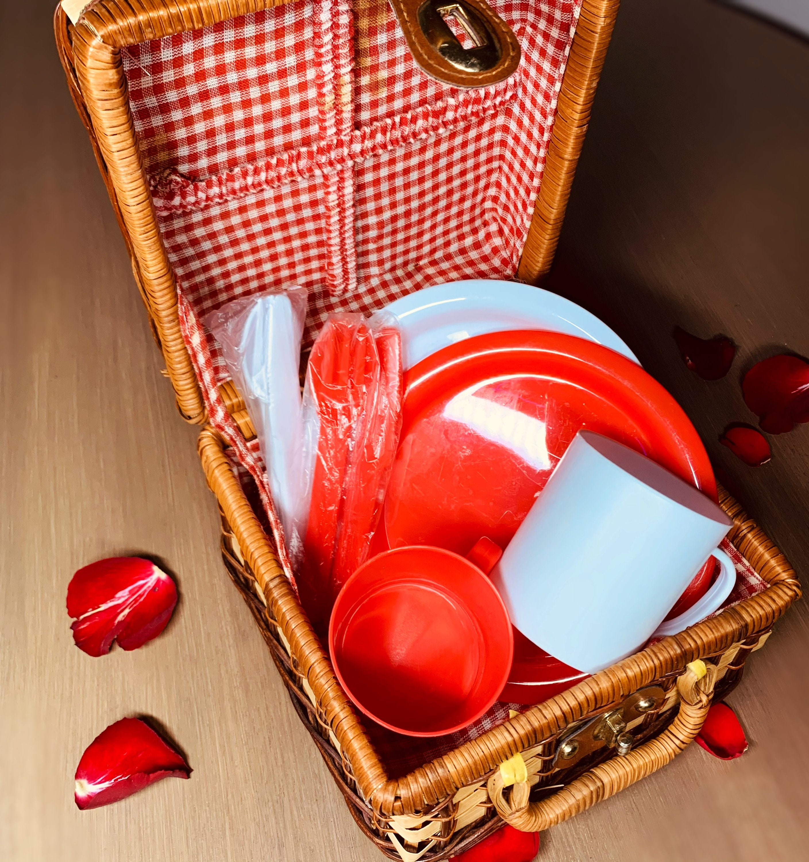 Vintage Rattan Picnic Basket With Red White Picnic Etsy