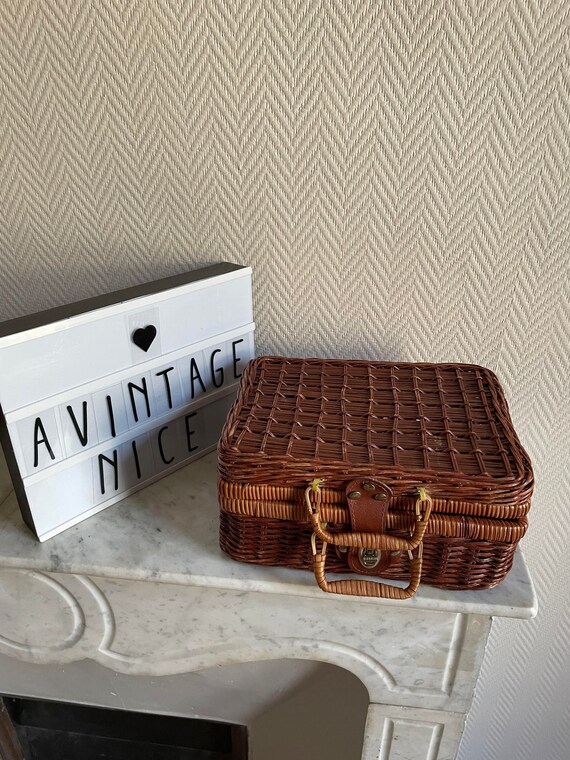 Wicker and imitation leather suitcase