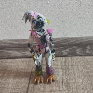 ArtStation - unwithered chica and withered chica