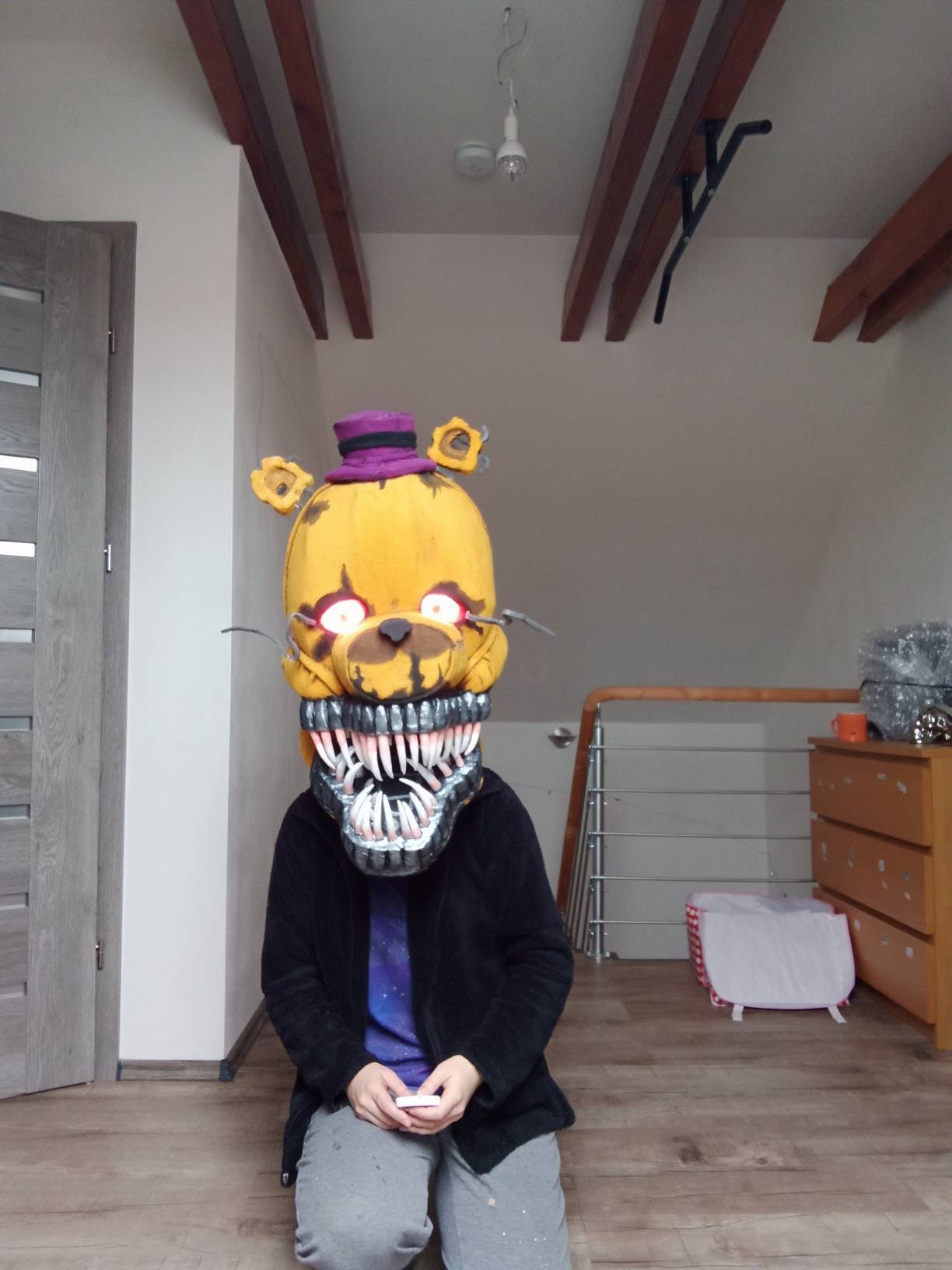 FNAF / FIVE NIGHTS AT FREDDY'S Nightmare FredBear MASK MASQUE COSPLAY