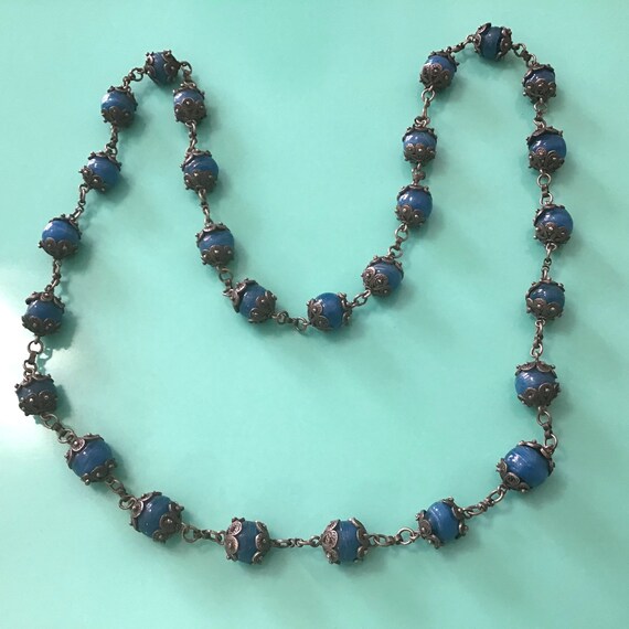 Collier Vintage Boules De Verre Bleu Métal Argenté - Bijou Fantaisie Femme, Occasion
