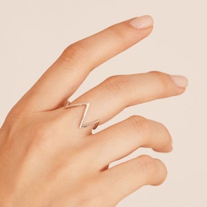 Lightning minimalistic ring, Mountain ring, Thin dainty ring, 18k gold geometric ring, Modern Silver Stackable ring, V shape Minimal ring image 4