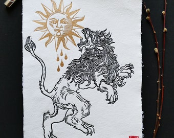 Linogravure impression papier coton Lion mangeant le soleil Alchimie | Lion eating the sun linocut Hand printed gold&black ink wall decor
