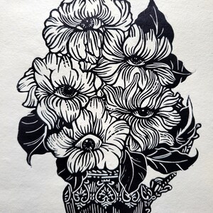 Impression Linogravure papier coton fait main Eyes Flowers | Art print illustration wall decor image 3