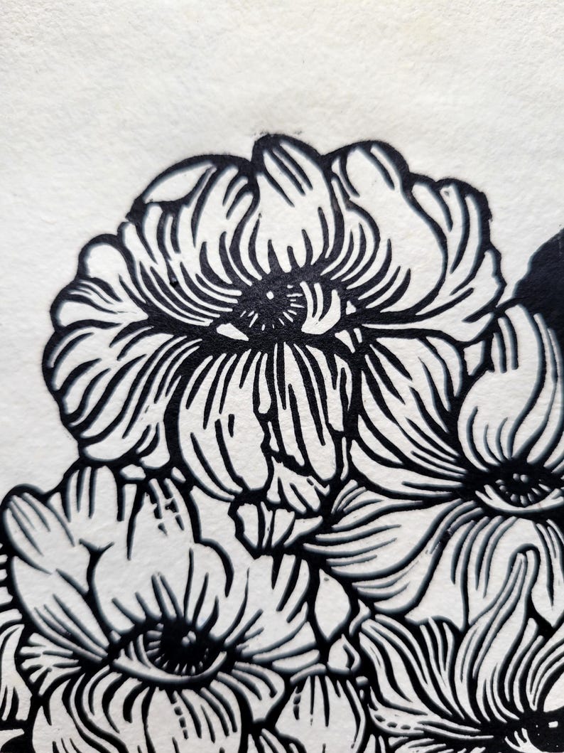 Impression Linogravure papier coton fait main Eyes Flowers | Art print illustration wall decor image 7
