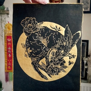 Linogravure imprimée sur papier ou lapin fleurs nature printemps | Le lièvre Linoprint Linogravure imprimée à la main