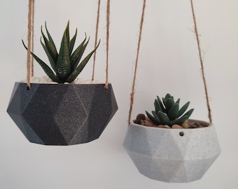 Geometric hanging pot - hanging planter - Indoor and outdoor planter - Cute planter - Garden - Planter with drainage - Cactus, succulents