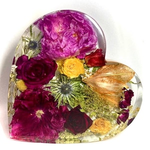 Flower preservation, 25cm heart, pressed flowers, wedding flower preservation, funeral flower preservation, wedding gift, miss you