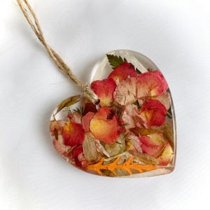 Flower preservation, 8cm hanging heart, pressed flower, wedding flower preservation, funeral flower preservation, wedding gift