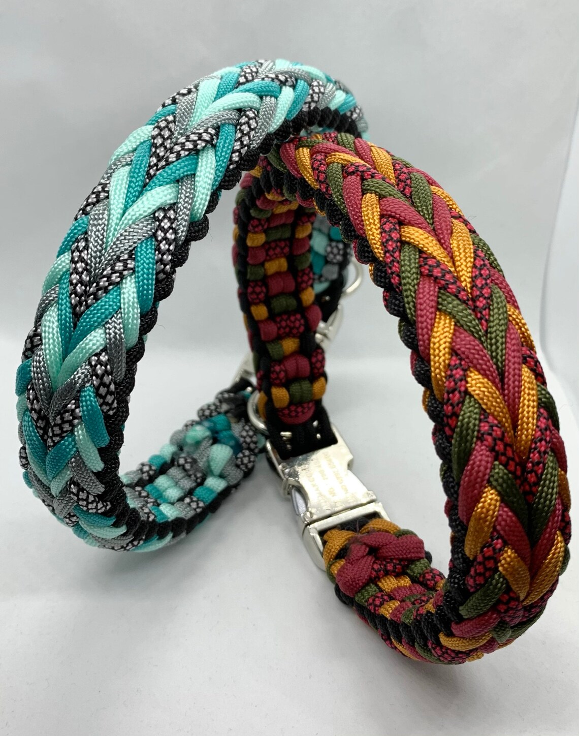 Tierluxe Hundehalsband 'Lori' | Handgemacht Aus Paracord & Biothane | Orange Weiß Neon Größe S (25-30cm)