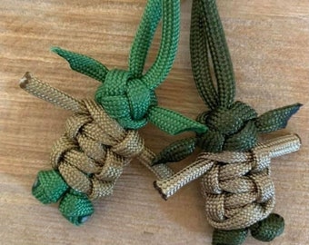 Baby Yoda Keychain Paracord Gift Valentine's Day Mother's Day Father's Day Birthday Star Wars Disney Mandalorian Magic Knot Handmade