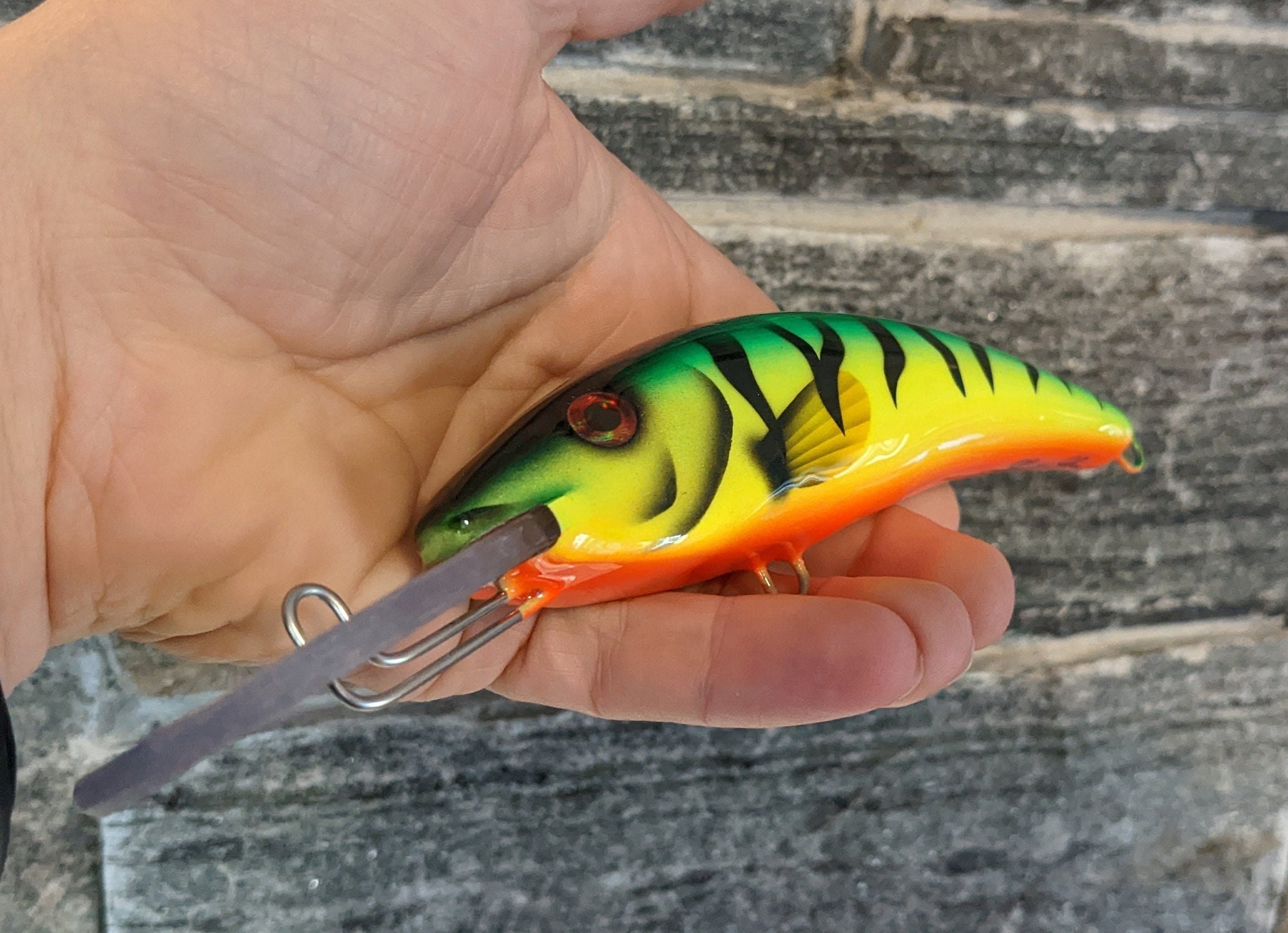 6 Wooden Deep Diving Crankbait Fishing Lure for Musky, Pike and