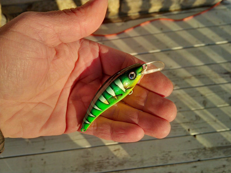 Walleye Bass and Trout 3 Wooden JerkbaitCrankbait Fishing Lure for Musky Pike