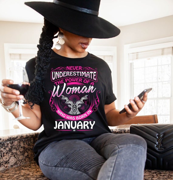 Black Women Capricorn Queen January Birthday T-Shirt Black Women Capricorn Queen January Birthday T-Shirt