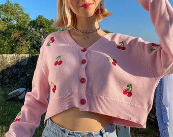 Featured image of post Aesthetic Skirt And Sweater : Skip to main search results.