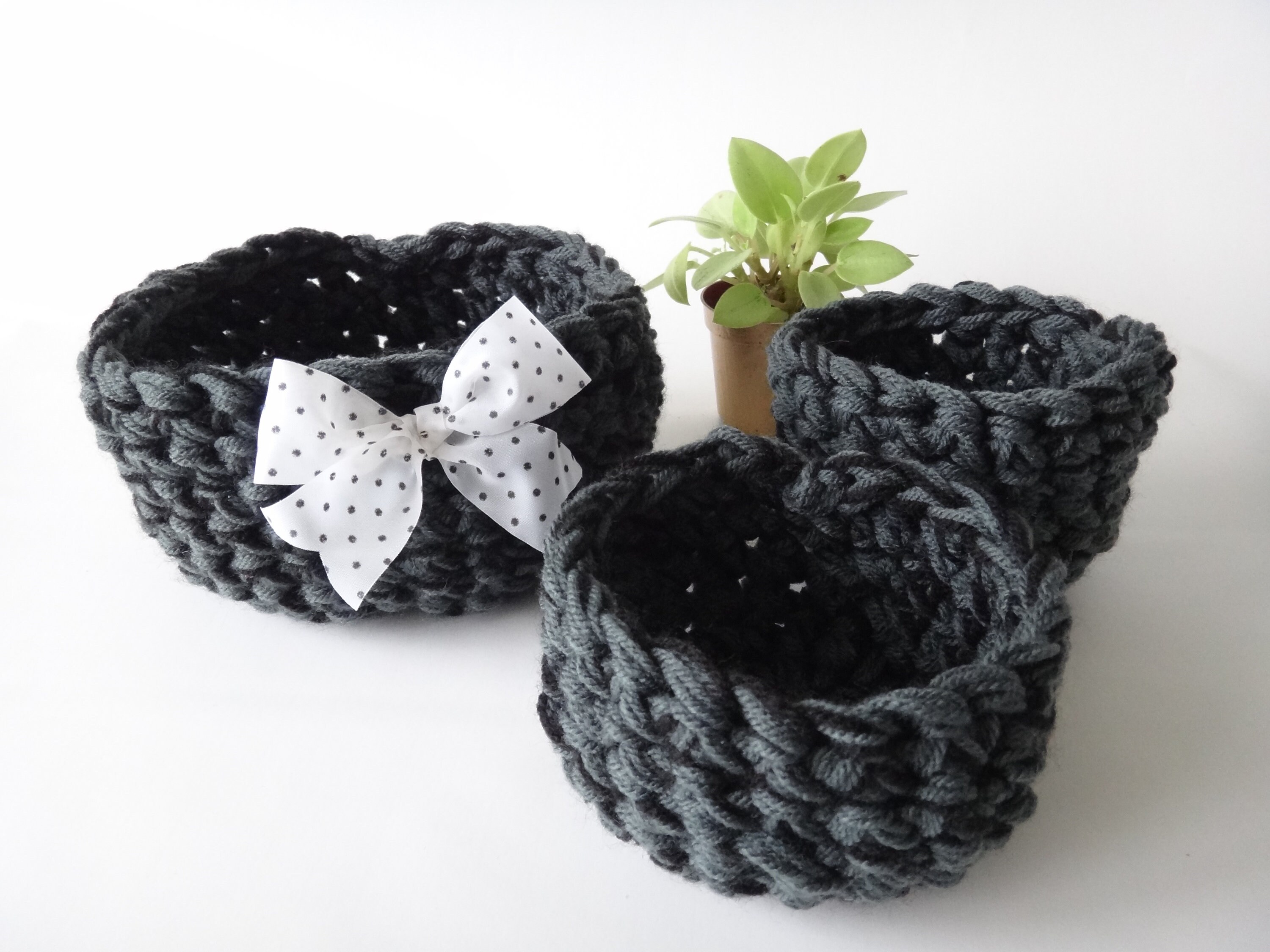 Corbeilles en Tricot Crocheté Gris et Noir