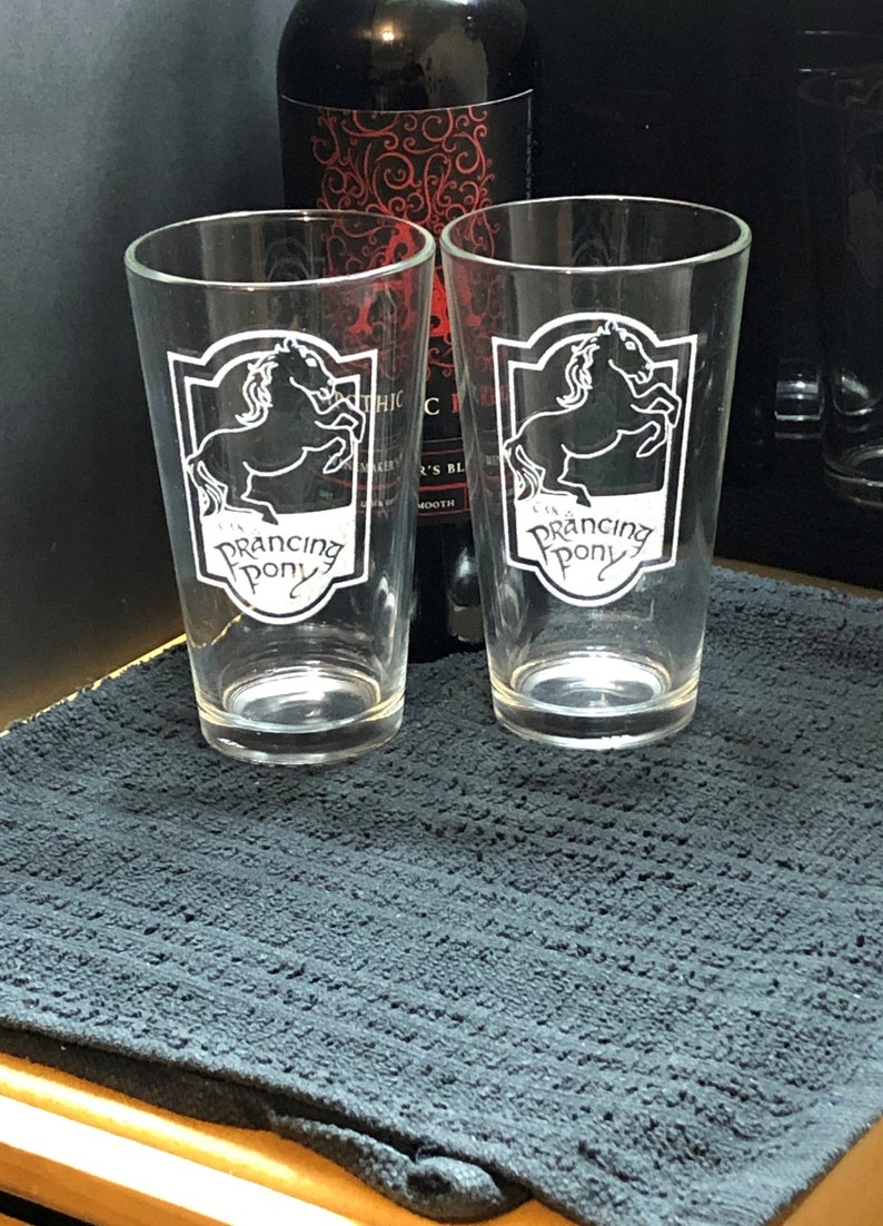 lotr pint glasses