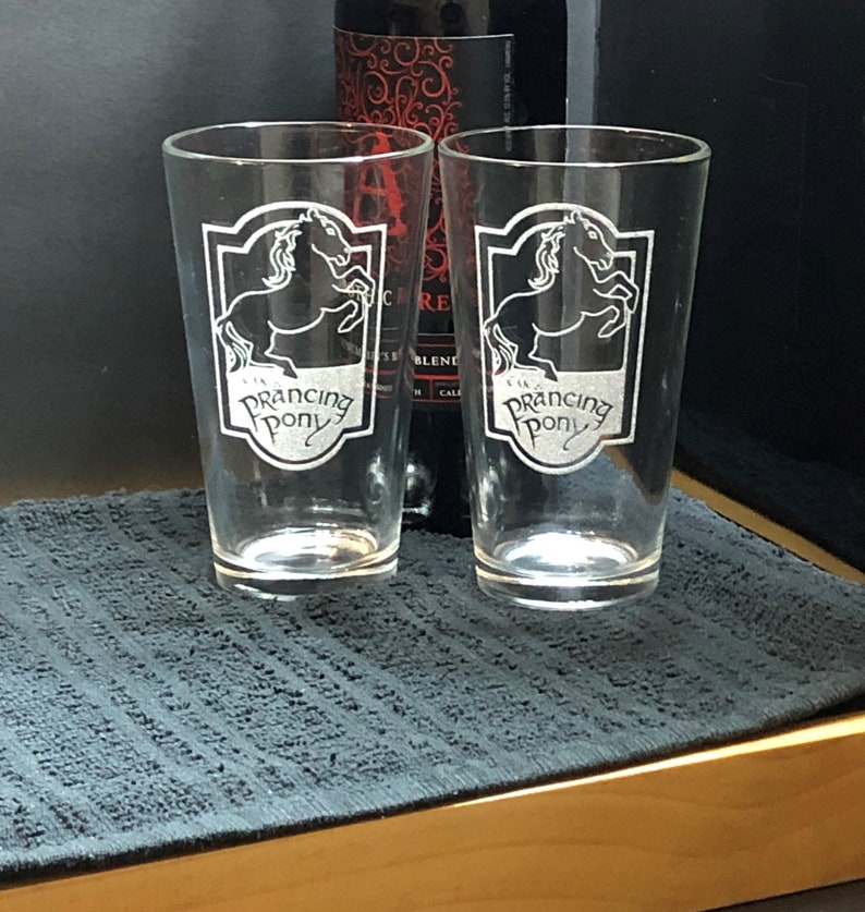 lotr pint glasses
