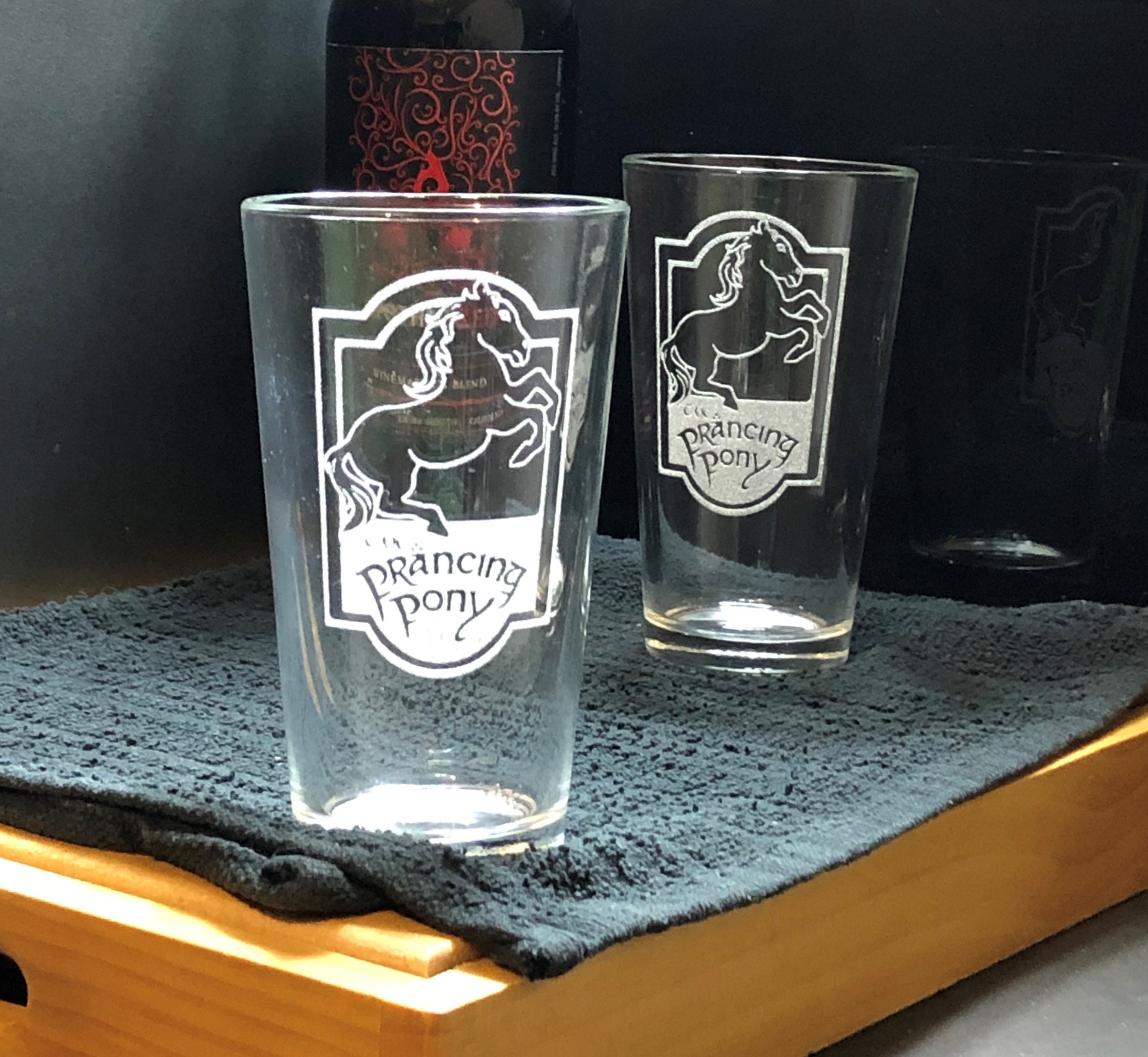 lotr pint glasses