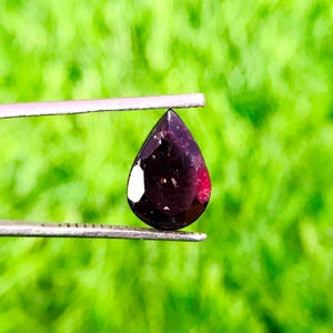 4.10 Carat Pear Rhodolite Garnet: Polished Jewelry Gemstone (12x8x5mm)