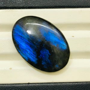 31x21x7mm Natural Blue Flashy Labradorite Cabochon Gemstone ! Loose Labradorite Jewelry Making Gemstone ! Polished Gemstone - 38 Cts